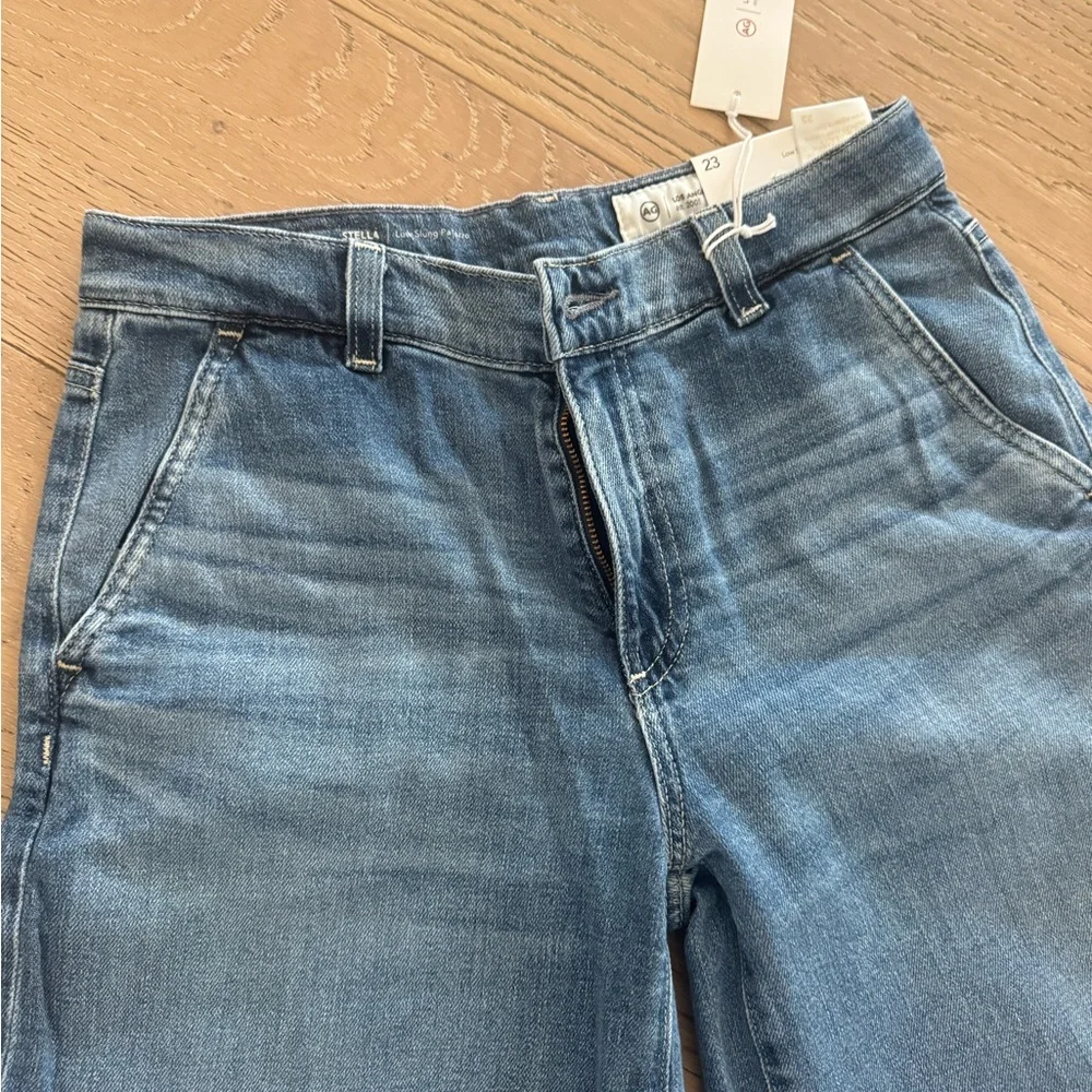 AG Relaxed Blue Jeans- NWT - Picture 3 of 7